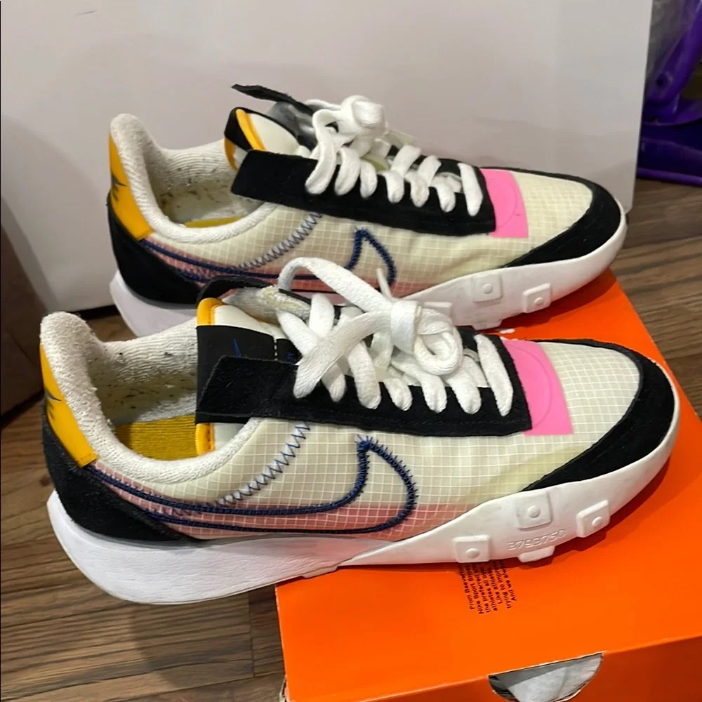 Nike Waffle Racer 2x Sz 6 - Picture 7 of 9